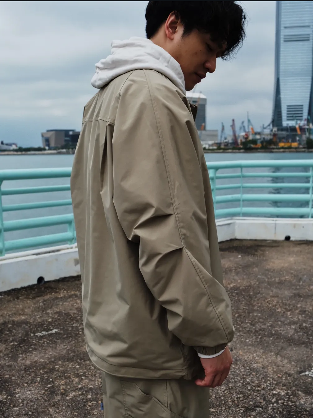 FW22 cityboy防潑水水外套（青卡其色）