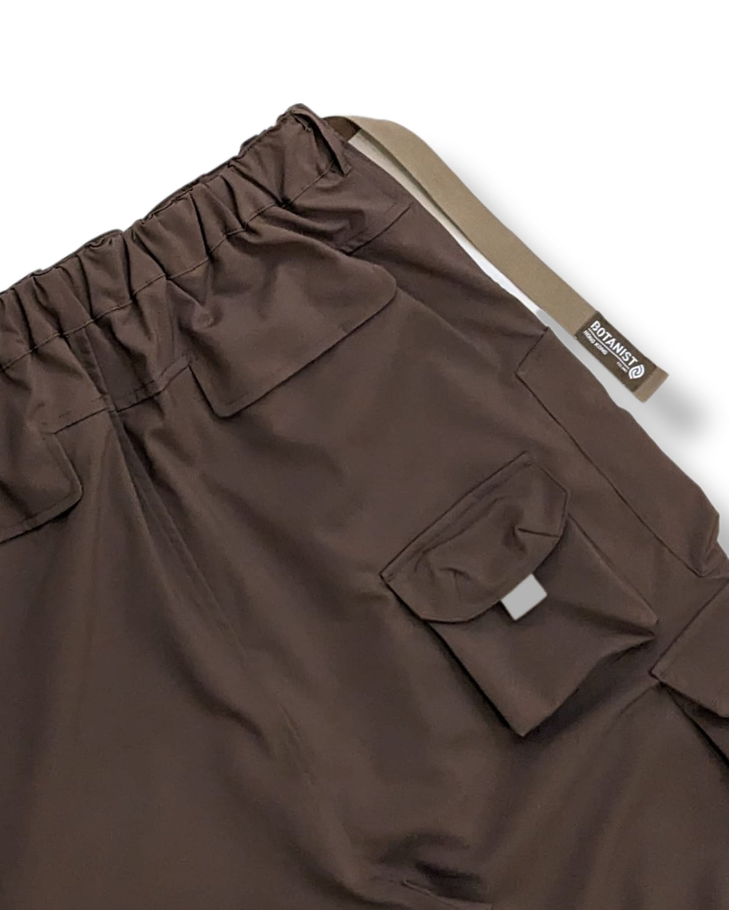 Multi-pocket water-repellent functional pants (mud color)