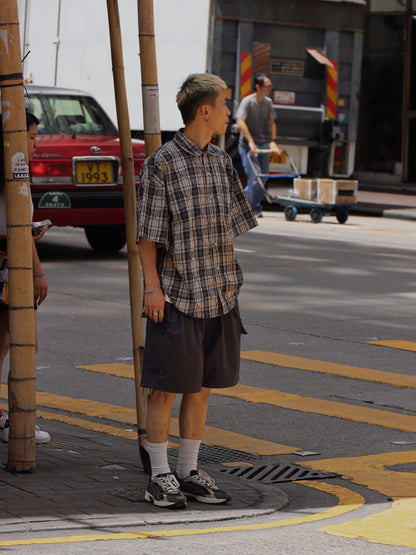 Checkered short-sleeved shirt (dark blue and gray double check)